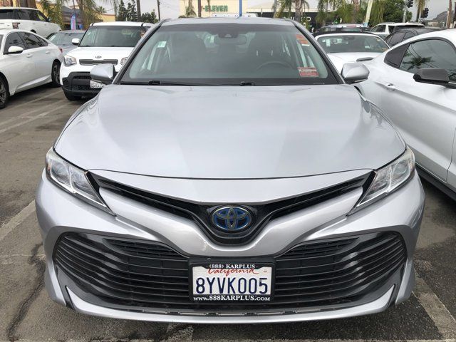 2020 Toyota Camry Hybrid LE