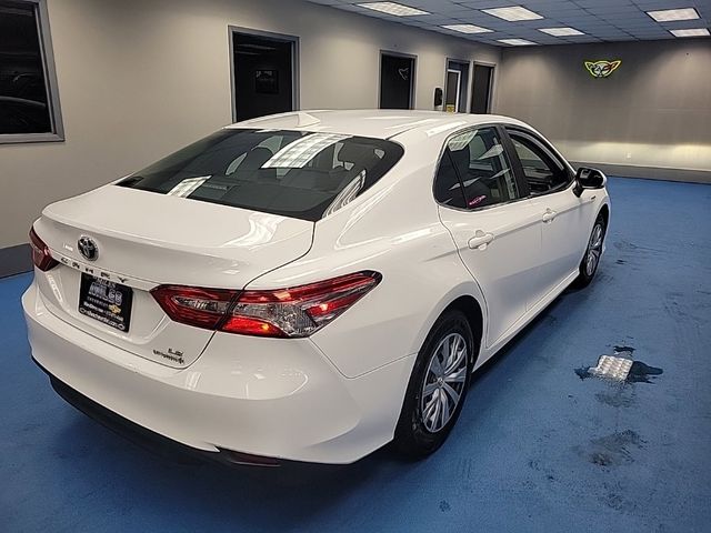 2020 Toyota Camry Hybrid LE