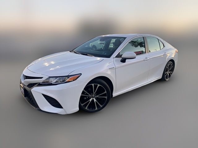 2020 Toyota Camry Hybrid SE