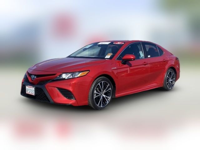 2020 Toyota Camry Hybrid SE