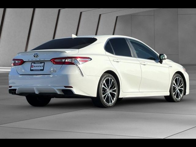 2020 Toyota Camry Hybrid SE