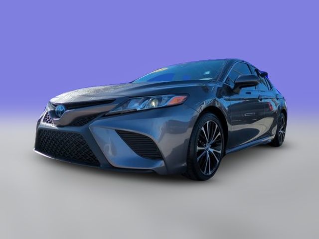 2020 Toyota Camry Hybrid SE