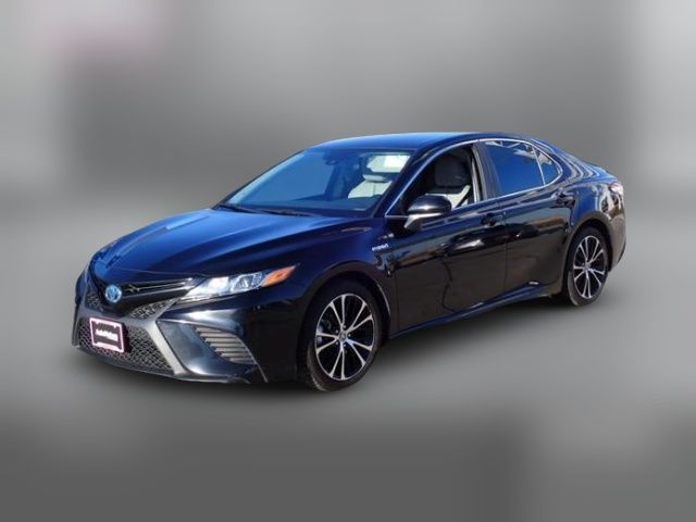 2020 Toyota Camry Hybrid SE