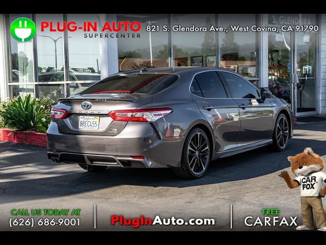 2020 Toyota Camry Hybrid SE