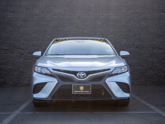 2020 Toyota Camry Hybrid SE