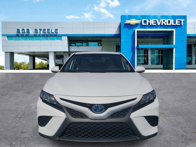 2020 Toyota Camry Hybrid SE