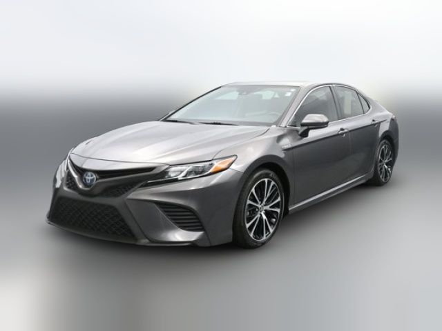 2020 Toyota Camry Hybrid SE