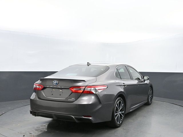 2020 Toyota Camry Hybrid SE