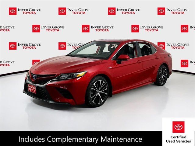 2020 Toyota Camry Hybrid SE