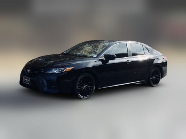 2020 Toyota Camry Hybrid SE