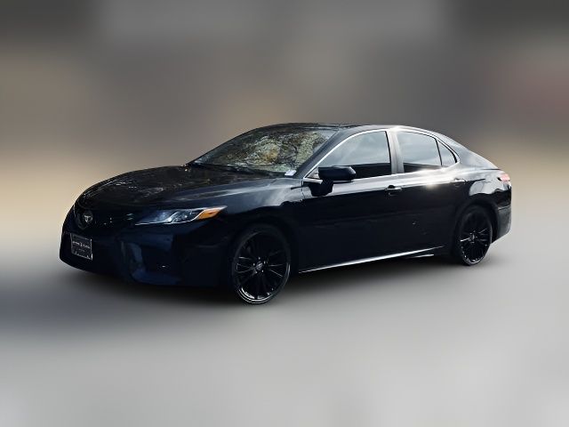 2020 Toyota Camry Hybrid SE