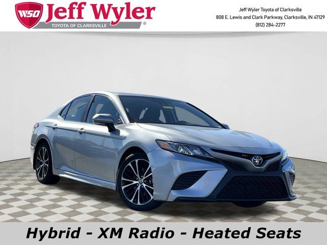 2020 Toyota Camry Hybrid SE