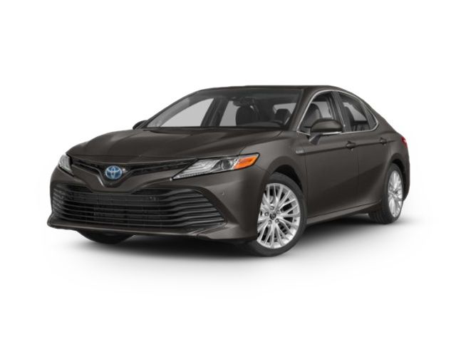 2020 Toyota Camry Hybrid XLE