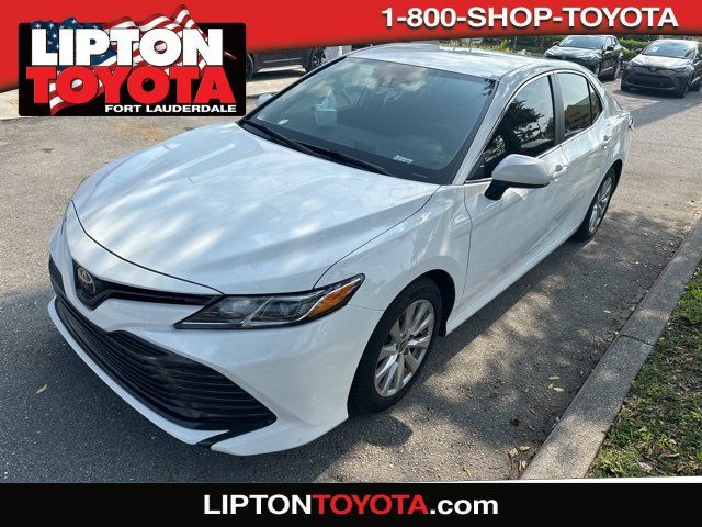 2020 Toyota Camry LE