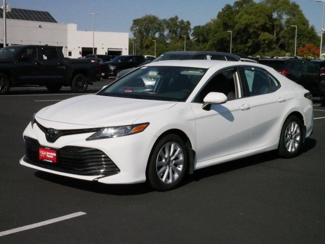 2020 Toyota Camry LE