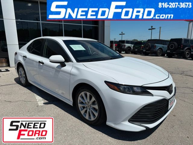 2020 Toyota Camry LE