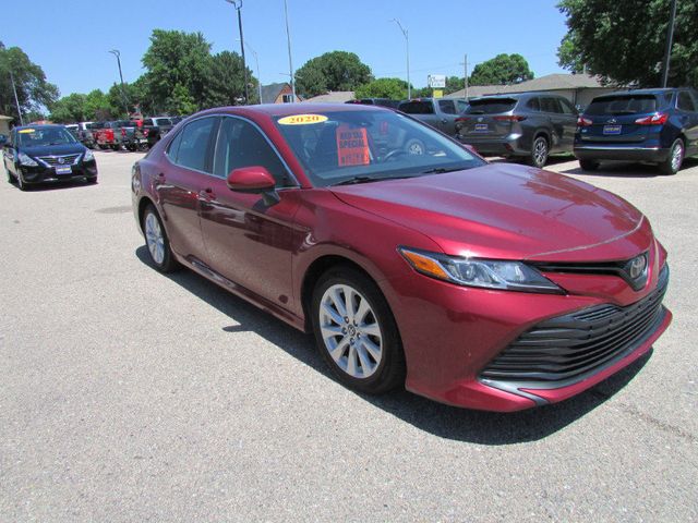 2020 Toyota Camry LE