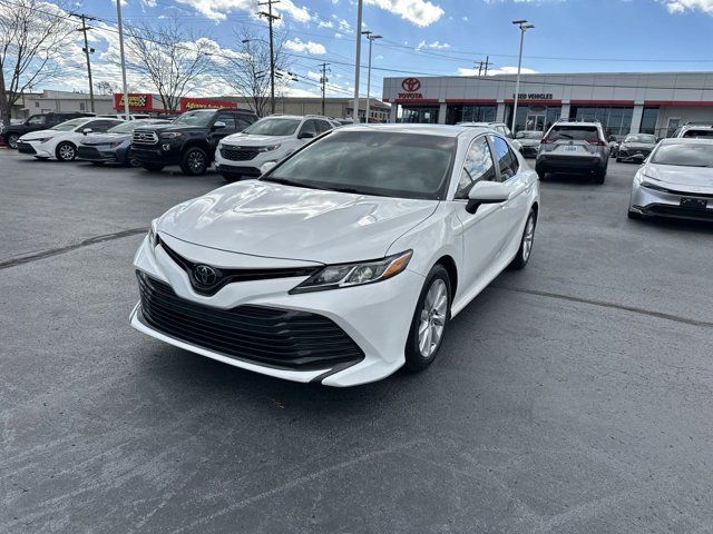 2020 Toyota Camry LE