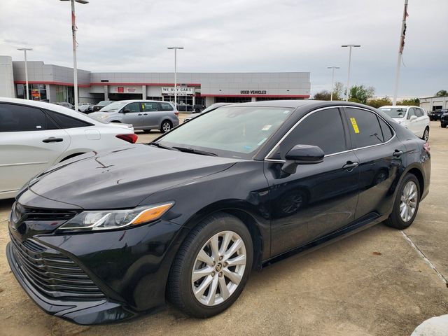 2020 Toyota Camry LE
