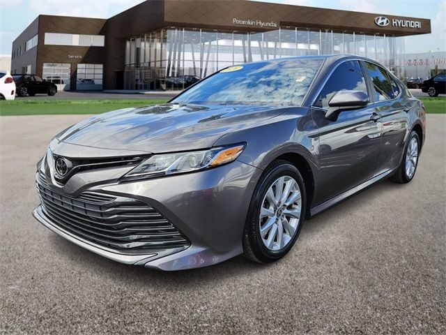 2020 Toyota Camry LE