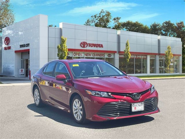 2020 Toyota Camry LE