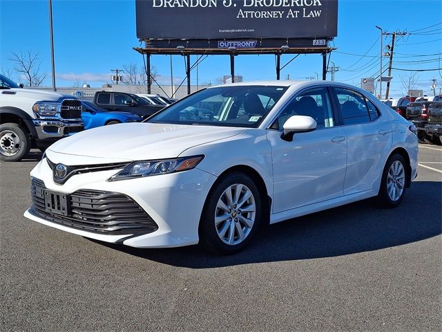 2020 Toyota Camry LE