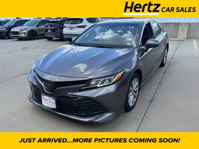 2020 Toyota Camry LE