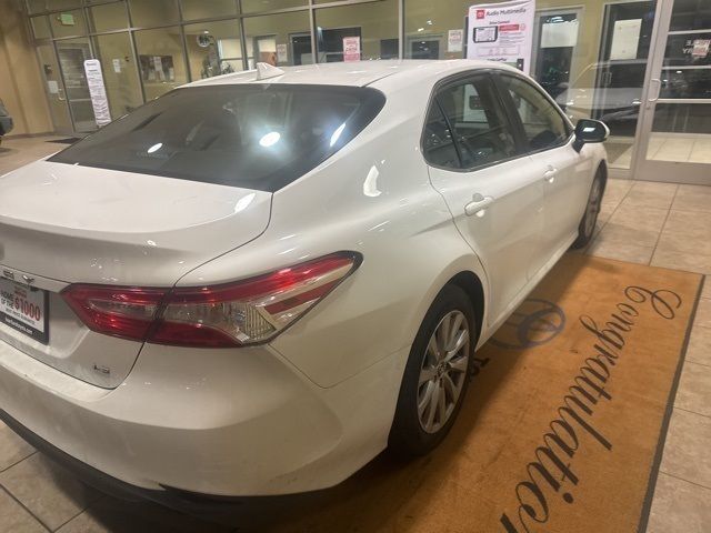 2020 Toyota Camry LE