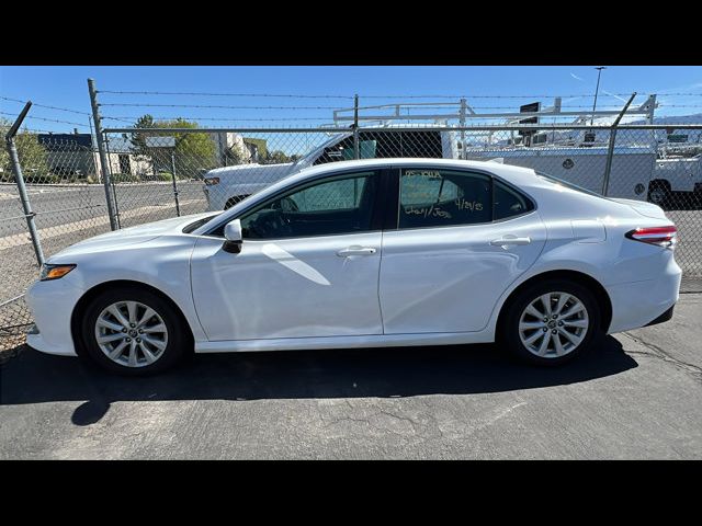 2020 Toyota Camry LE