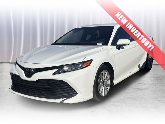 2020 Toyota Camry LE