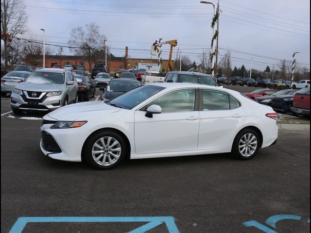 2020 Toyota Camry LE