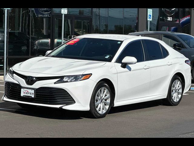 2020 Toyota Camry LE