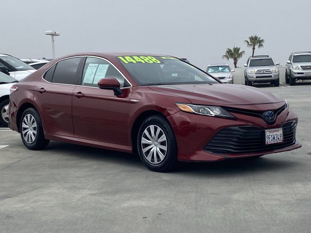 2020 Toyota Camry Hybrid LE