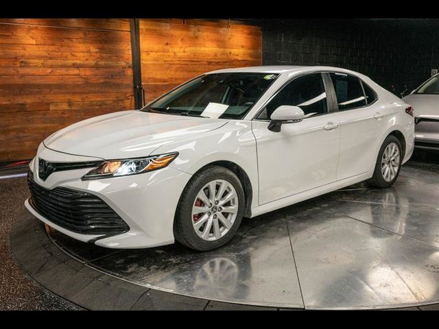 2020 Toyota Camry LE