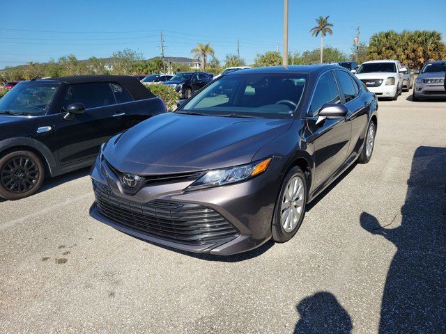 2020 Toyota Camry LE