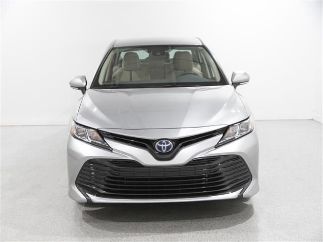2020 Toyota Camry Hybrid LE