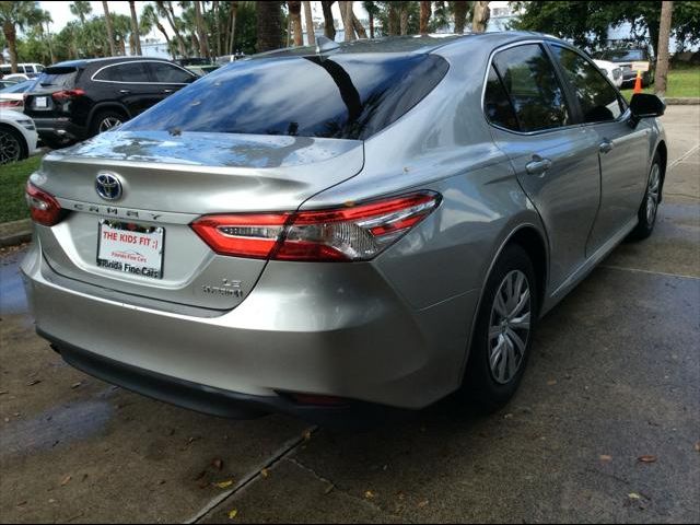 2020 Toyota Camry Hybrid LE