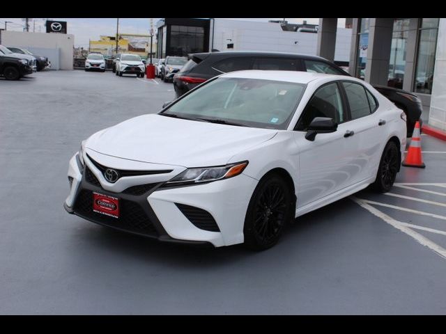 2020 Toyota Camry SE Nightshade