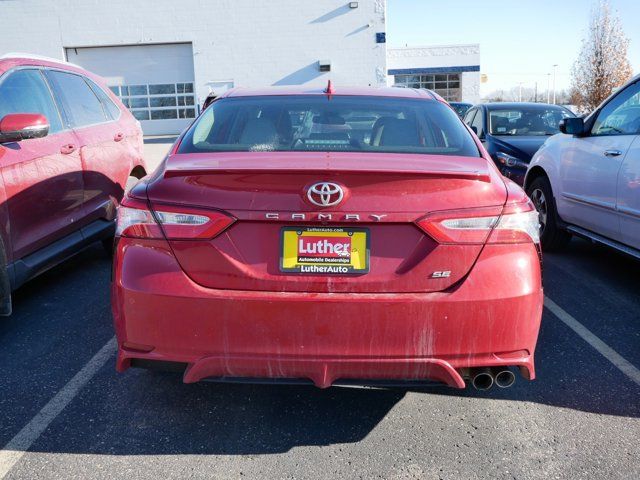 2020 Toyota Camry SE