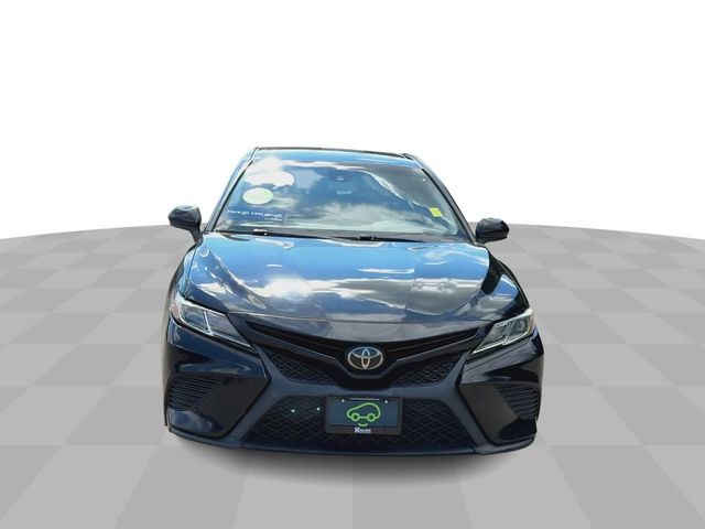 2020 Toyota Camry SE Nightshade