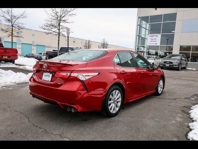 2020 Toyota Camry SE