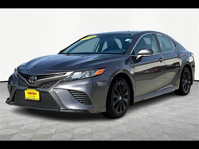 2020 Toyota Camry SE