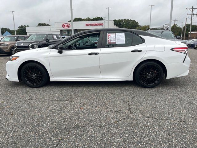 2020 Toyota Camry SE