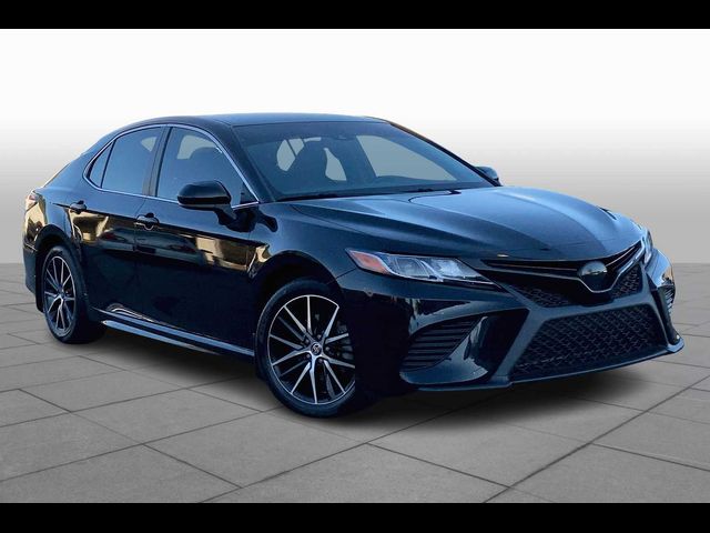 2020 Toyota Camry SE Nightshade