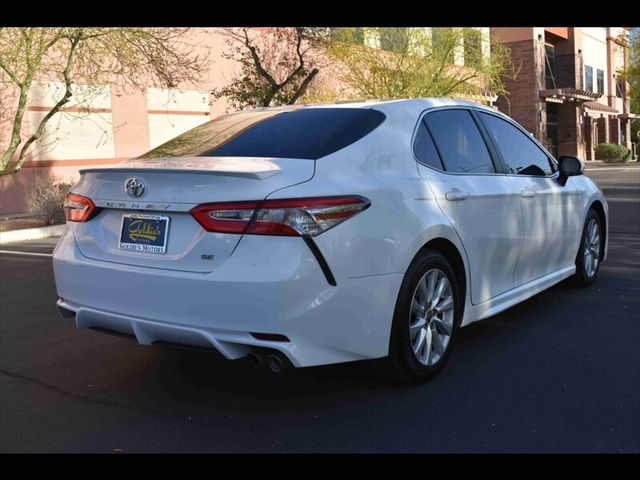 2020 Toyota Camry SE