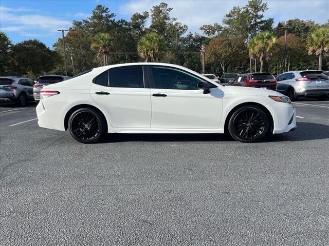 2020 Toyota Camry SE Nightshade