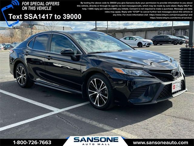 2020 Toyota Camry SE