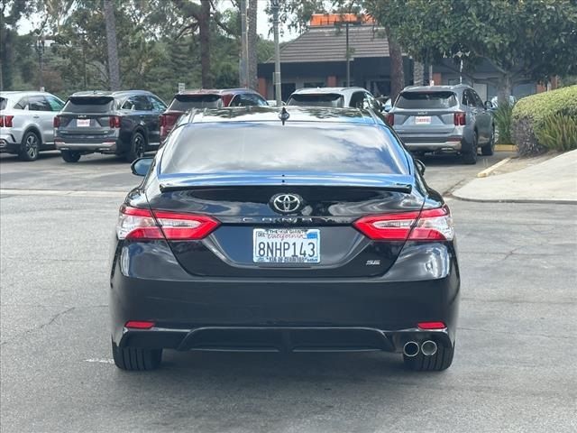 2020 Toyota Camry SE