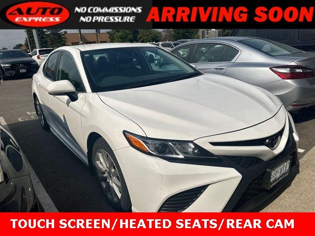 2020 Toyota Camry SE