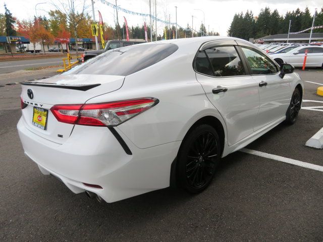 2020 Toyota Camry SE